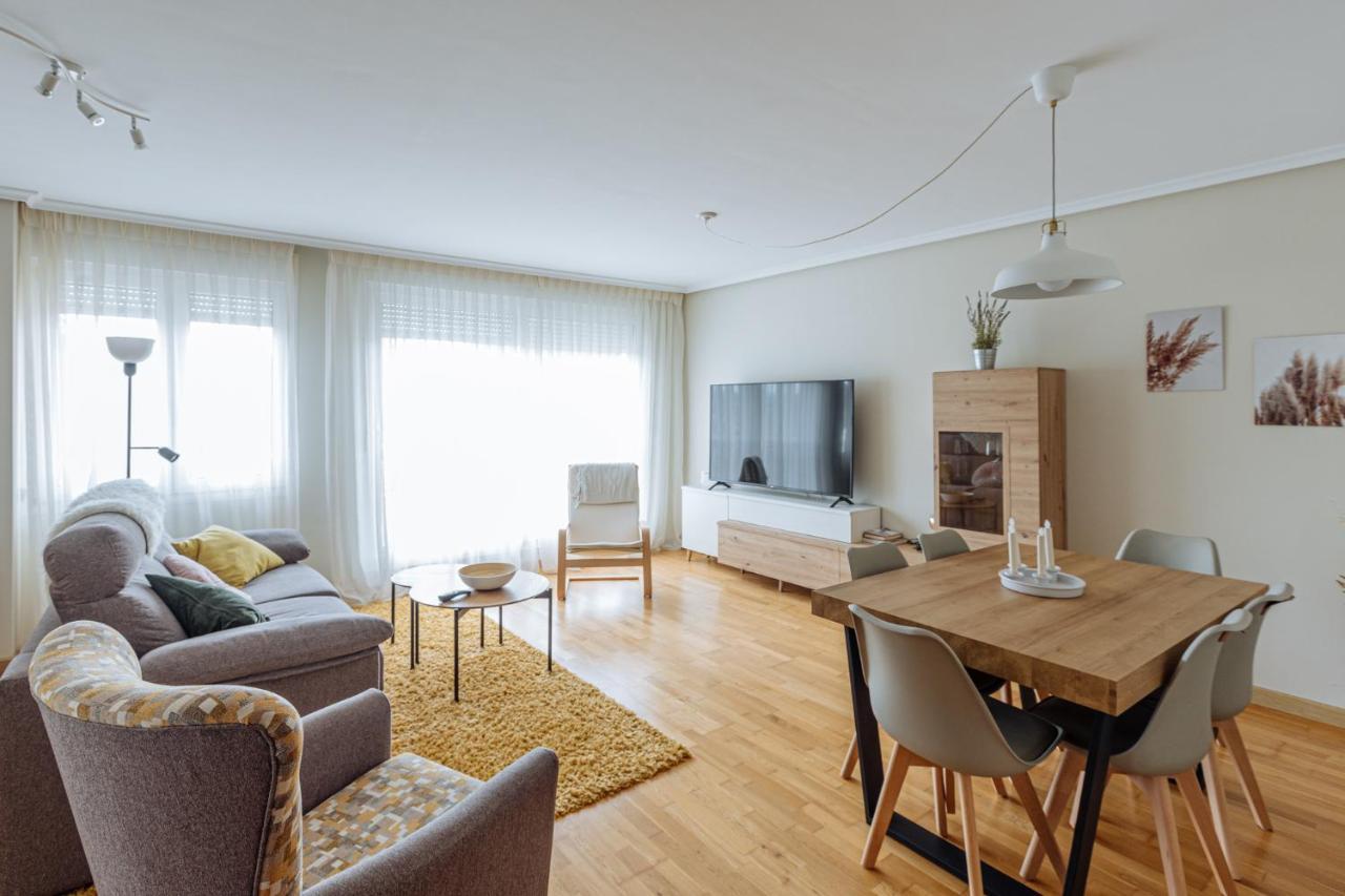 Apartamento Turistico Nanielles Sella Playa - Vut 3050As Ribadesella Exteriör bild