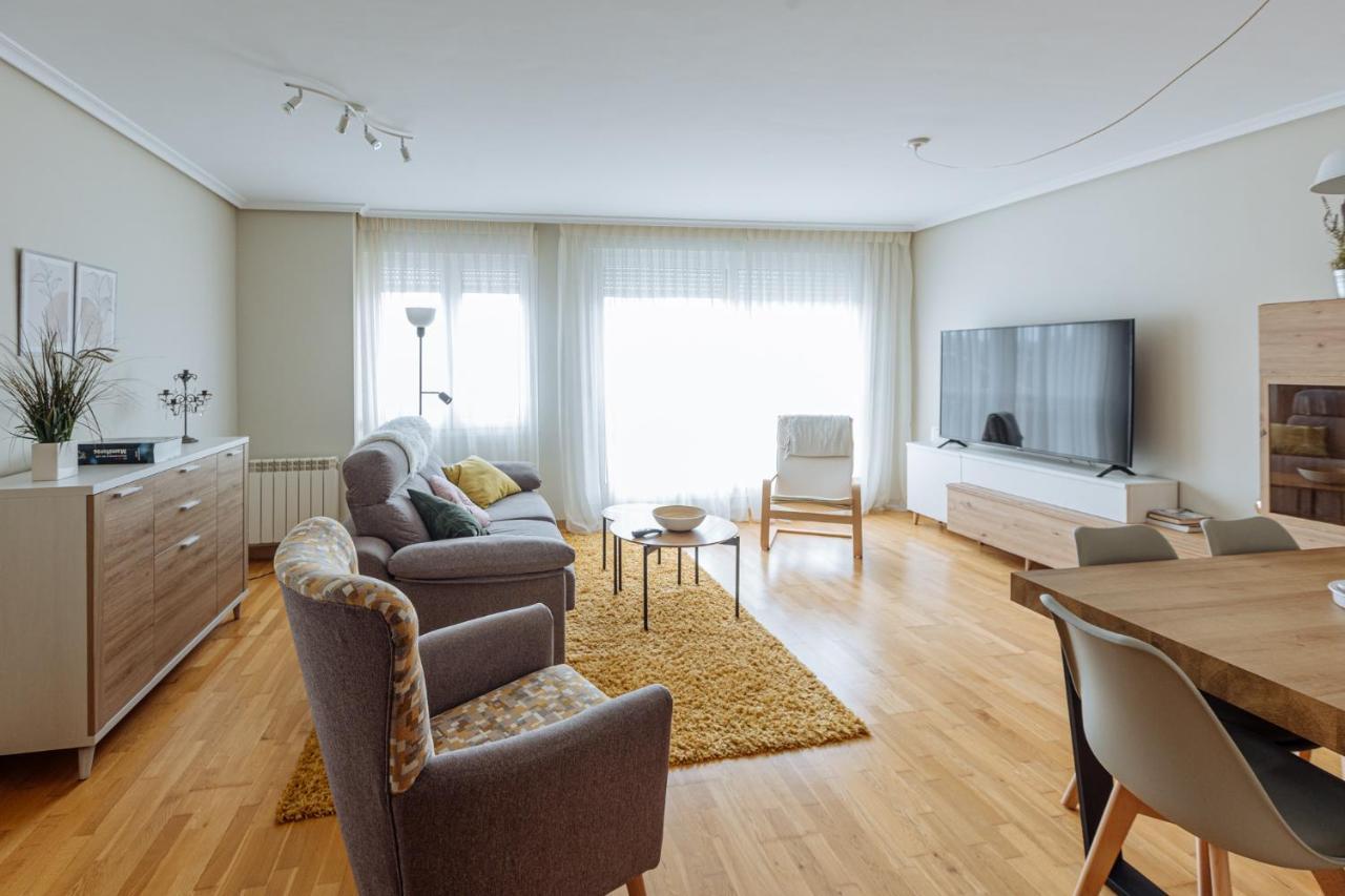 Apartamento Turistico Nanielles Sella Playa - Vut 3050As Ribadesella Exteriör bild